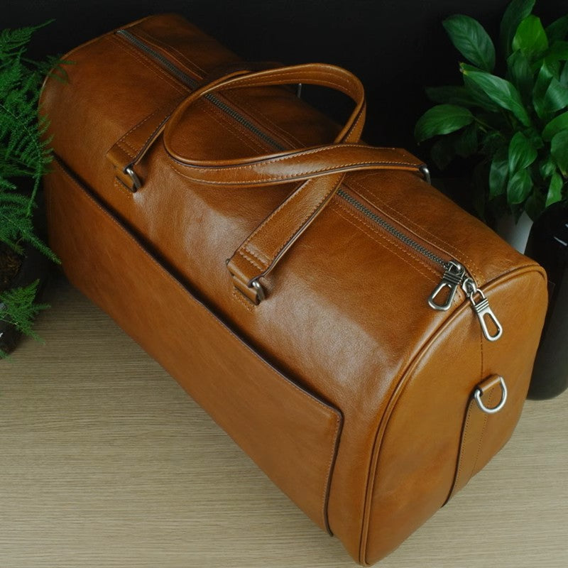 Premium Full-Grain Leather Business Briefcase | Spacious & Stylish Travel Bag