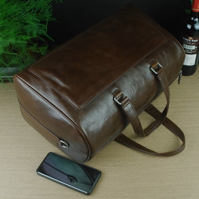 Premium Full-Grain Leather Business Briefcase | Spacious & Stylish Travel Bag